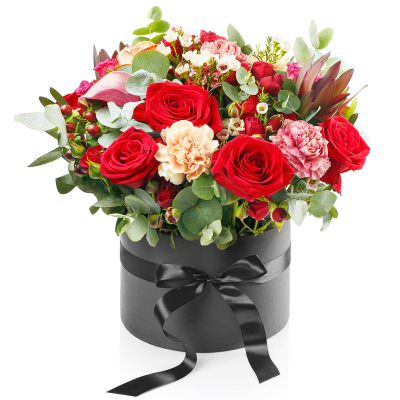 Цветочная композиция в коробке «Изысканный вечер»